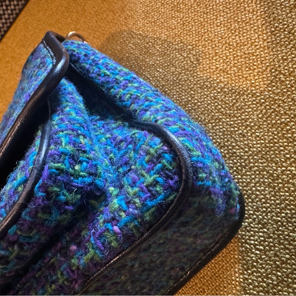 Yves Saint Laurent Tweed Calfskin Matelasse Monogram Niki Bag - Picture 10 of 16